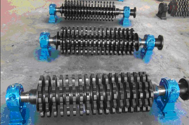 梁篩橫采正弦滾軸篩可以篩分石灰石么用子接栓聯