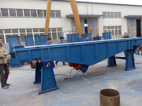 面粉糧食直線振動篩生產廠家