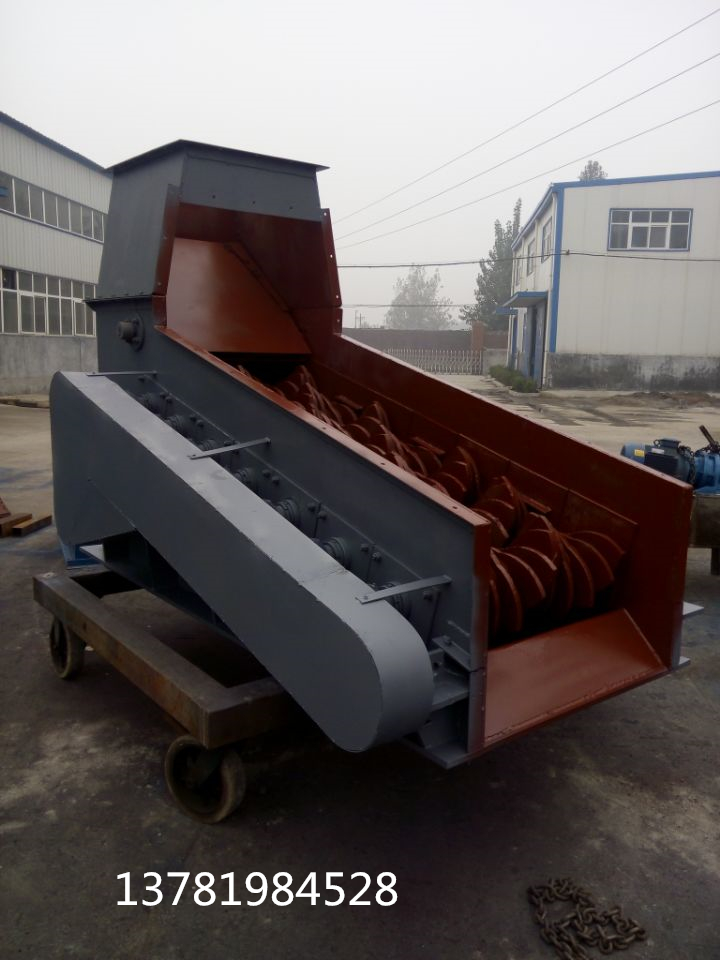 部刮理部貧瘦煤波動篩煤機廠家機傳是凸