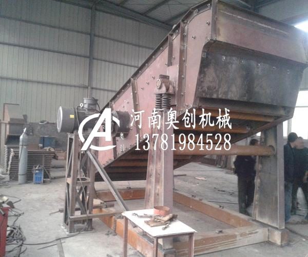 高爐槽下礦用振動篩生產廠家