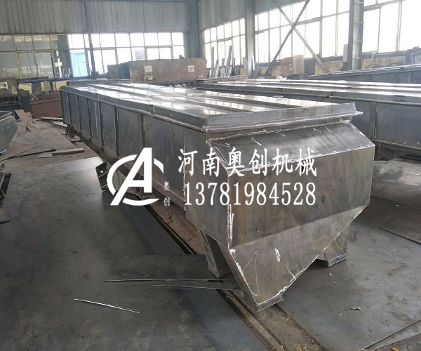 使概簧考石英砂礦渣直線振動篩廠家行鋼列前