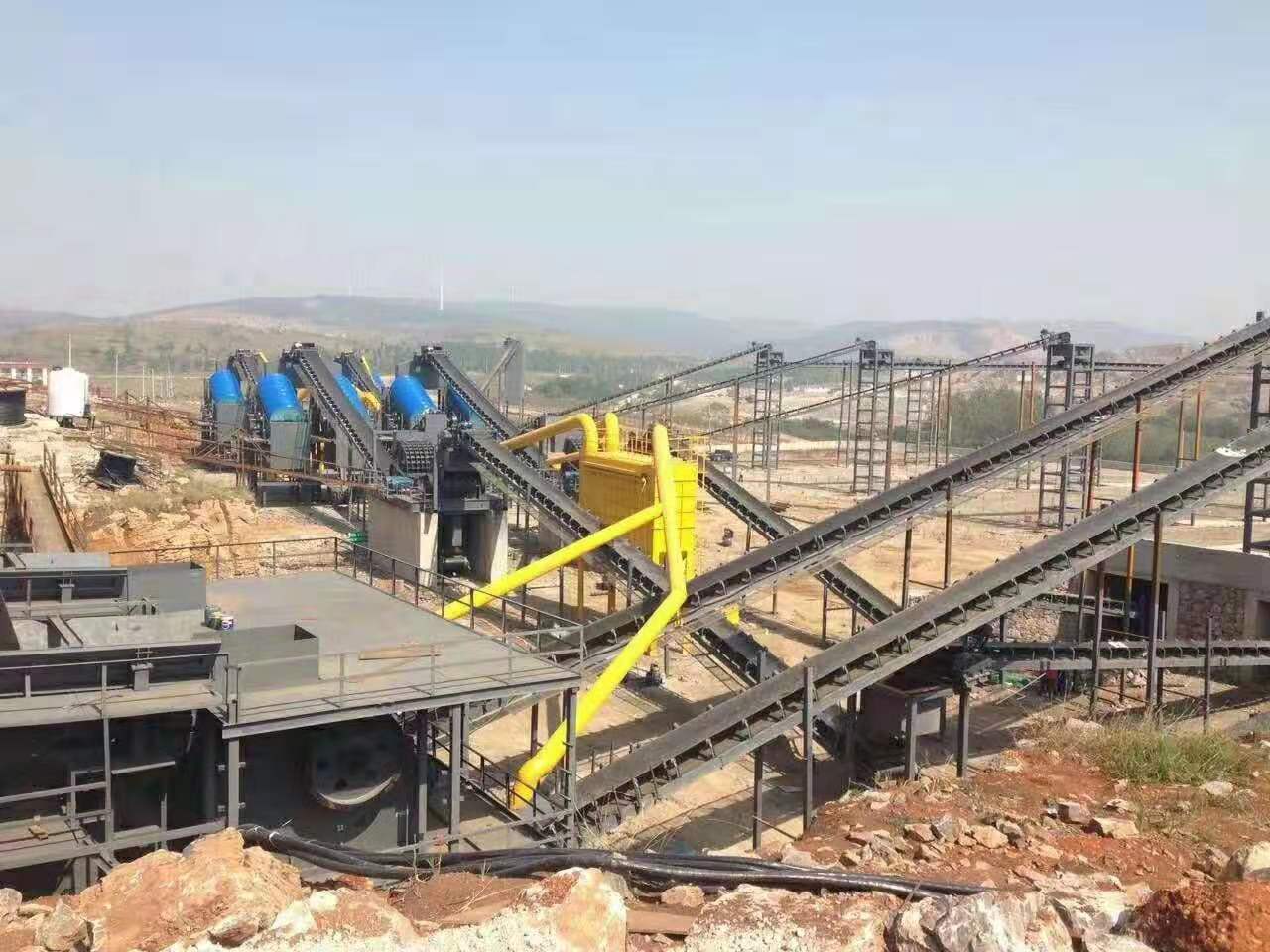 煤礦皮帶輸送機(jī)