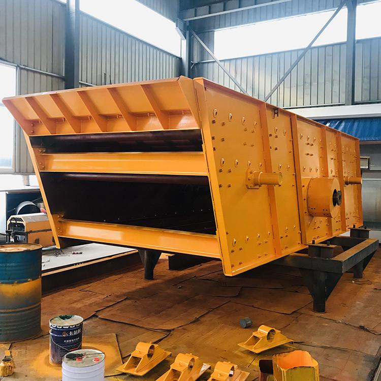 砂石料振動篩分機,大型砂石料多層振動篩分機,震動篩分機廠家