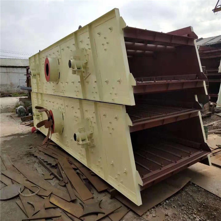 砂石骨料生產(chǎn)線振動篩分設(shè)備多少錢需要哪些篩分機械？