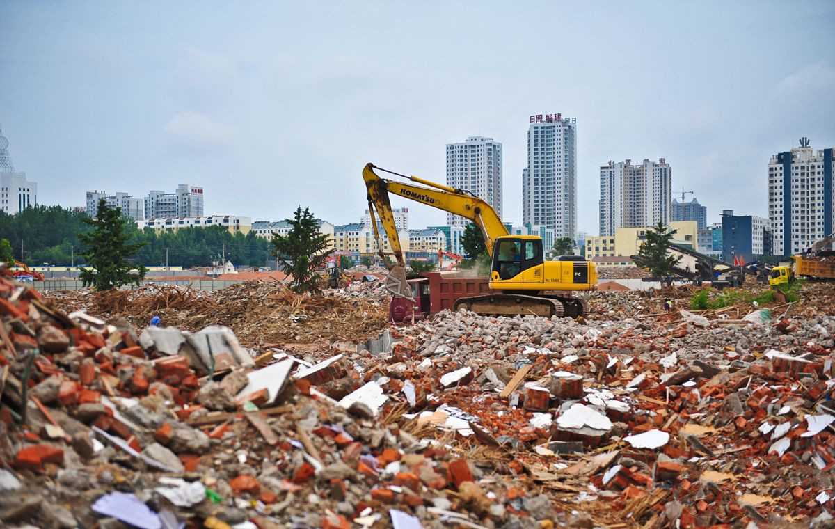 建筑垃圾分級弛張篩在深度分級中能到達高頻振動篩的效果嗎？