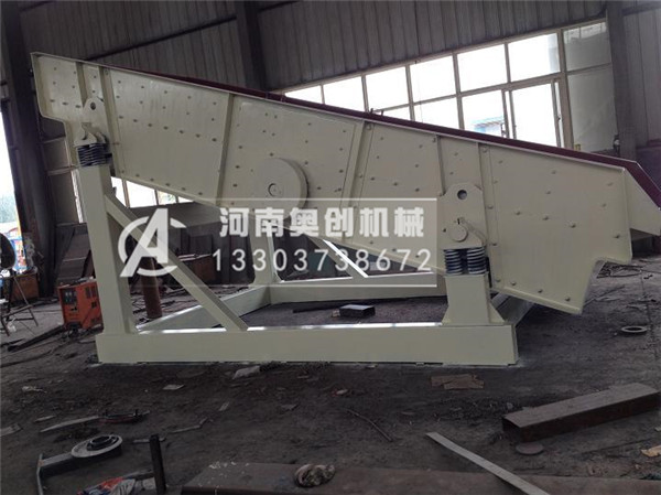 石料用振動(dòng)篩需要多少轉(zhuǎn)速-砂石料振動(dòng)篩規(guī)格型號(hào)？