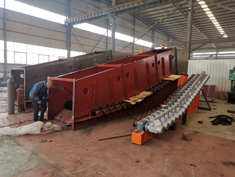 火電廠輸煤滾軸篩組成-滾軸篩煤機生產廠家