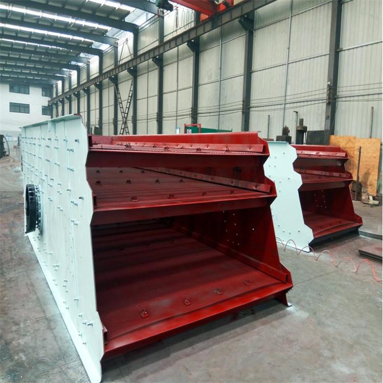 YK三層圓振動篩是石料篩分振動篩的使用選擇