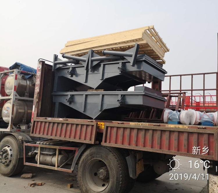 直線振動篩結構是直線運動篩分軌跡得來的