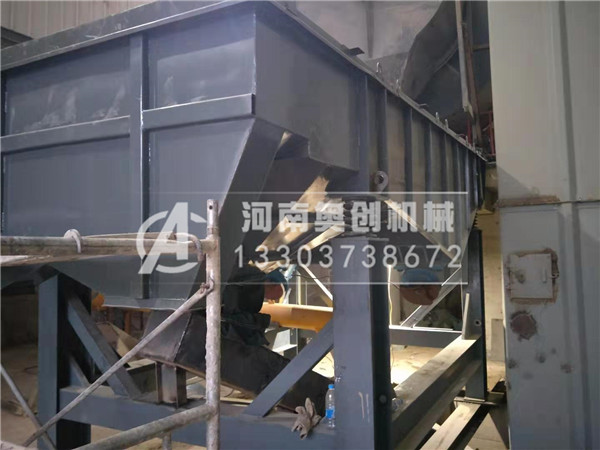 直線篩-結構圖-工作原理-5米長直線振動篩廠家