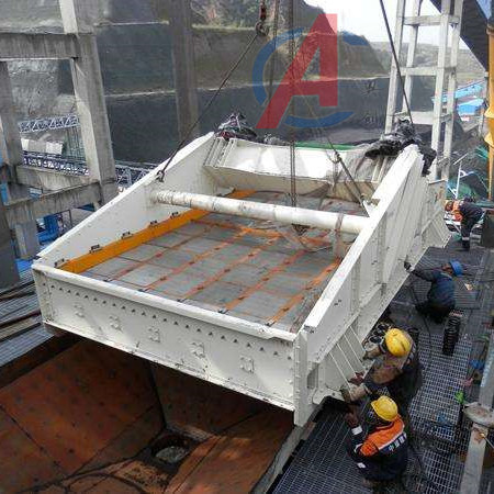 礦山振動篩-稀土礦篩分機-稀土選礦篩生產廠家