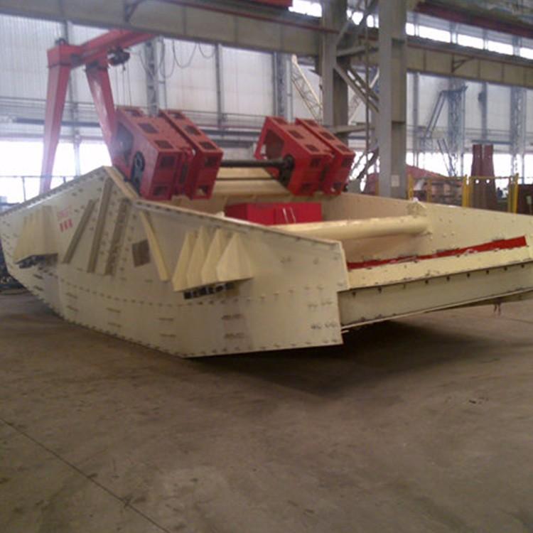 礦山振動篩-稀土礦篩分機-稀土選礦篩生產廠家