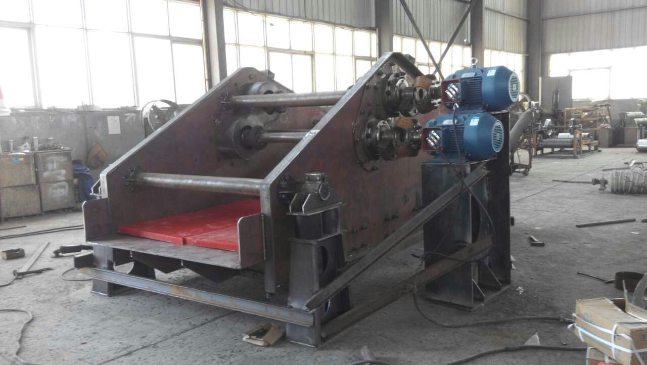 尾礦干排脫水振動篩結構組成分析