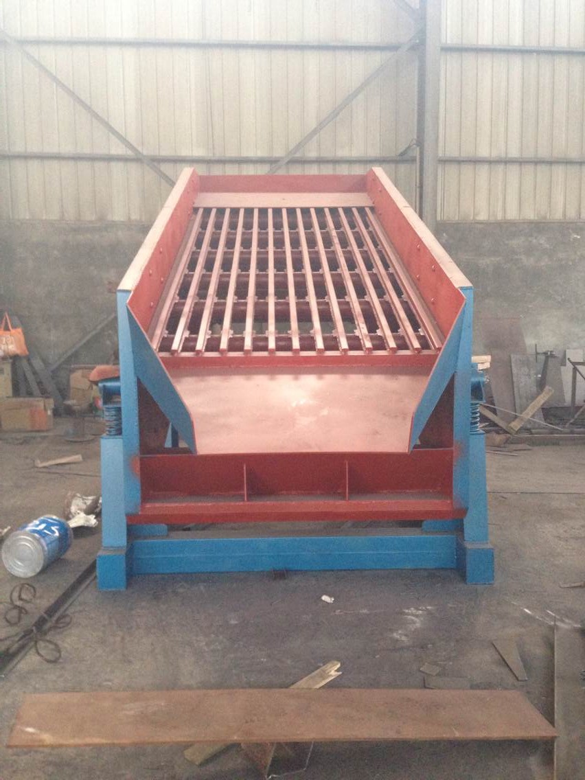 棒條篩可以給料可以篩分建筑垃圾和石料