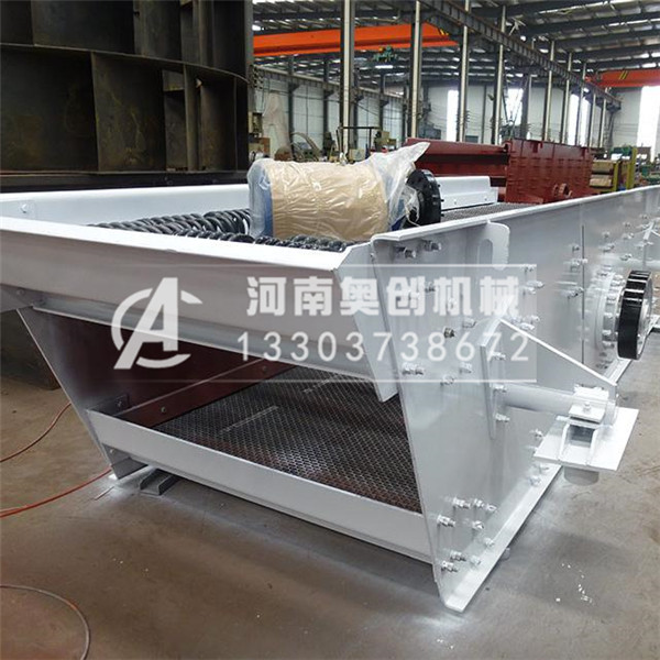 錳礦石振動篩選機可選用YK/YA系列圓振篩