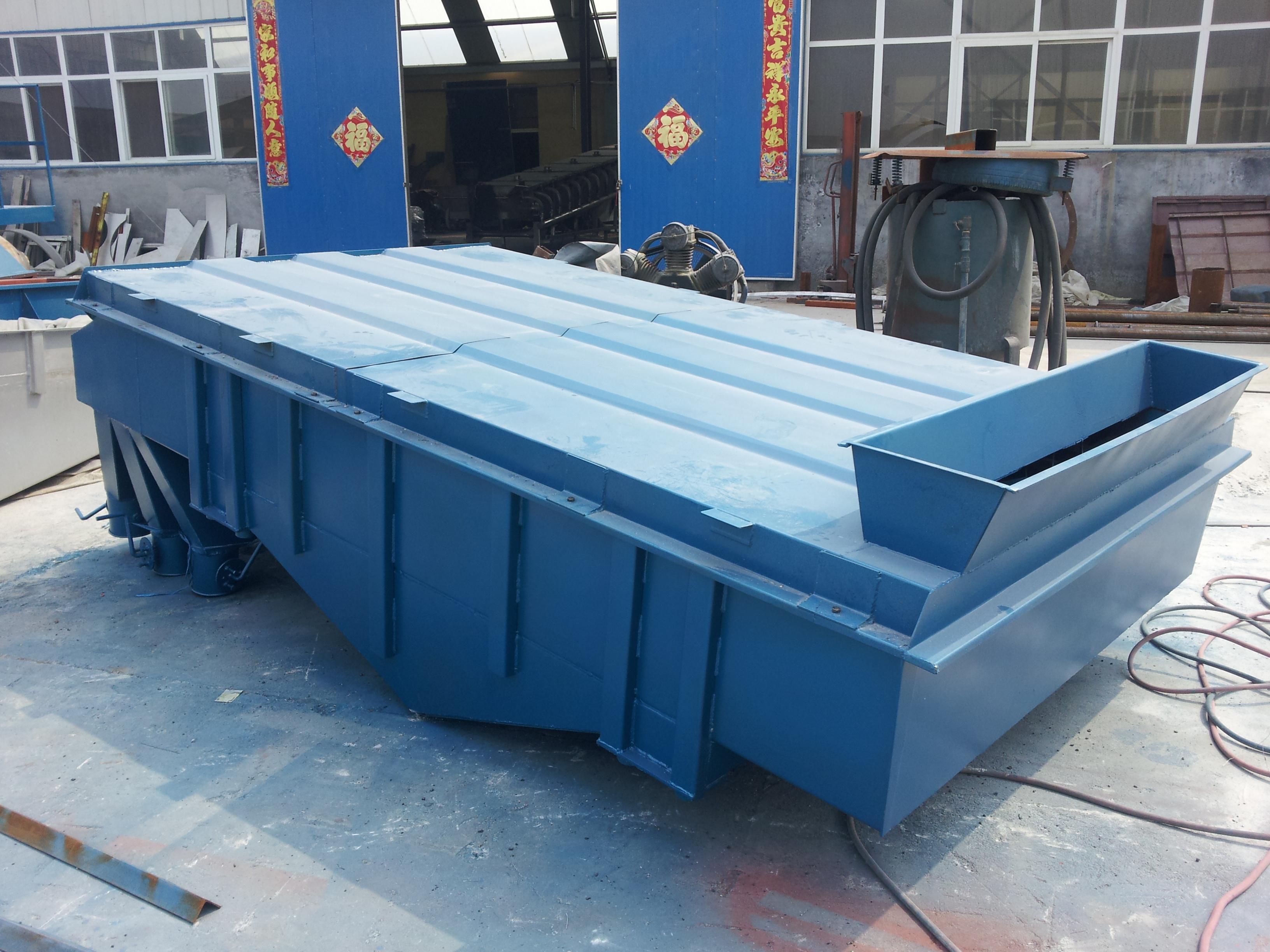 DZSF系列直線振動(dòng)篩產(chǎn)品型號(hào)和參數(shù)介紹