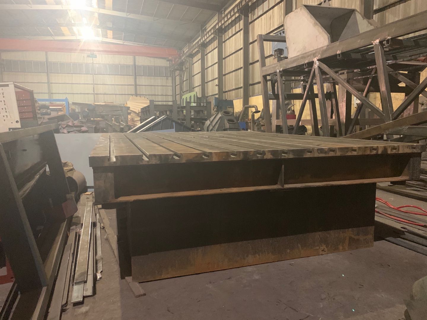 滾筒落砂機和振動落砂機的原理及價格區別