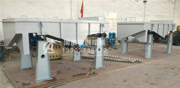 直線振動篩篩分沙光粉和鋸未物料的效果分析