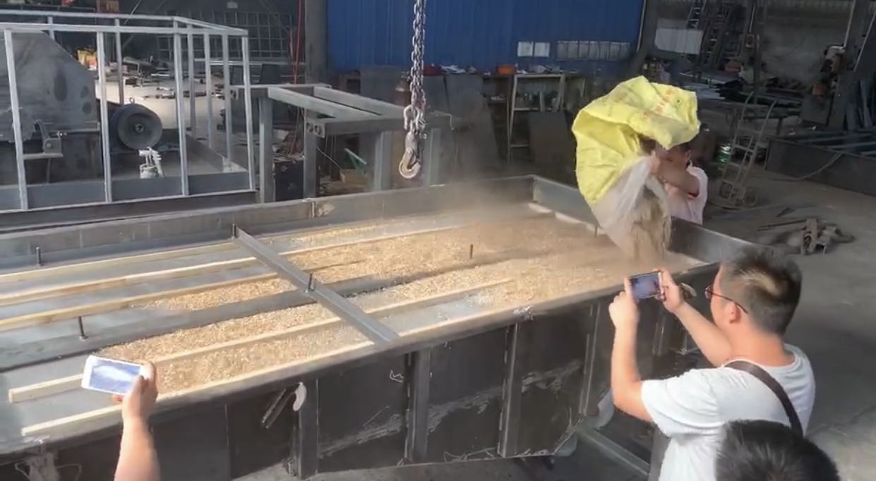 木粉直線振動篩