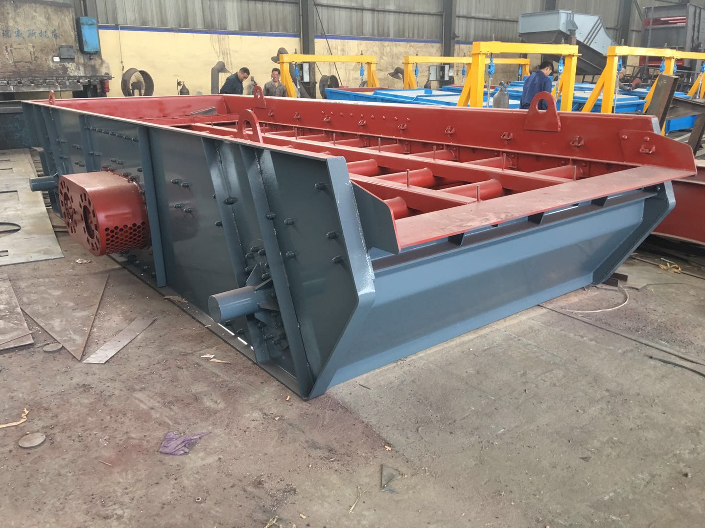 圓振動(dòng)篩對(duì)玄武巖石子分級(jí)處理的效果分析