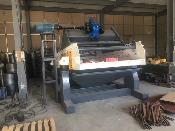 石墨尾礦高頻脫水篩設(shè)備工作原理特點(diǎn)及參數(shù)介紹