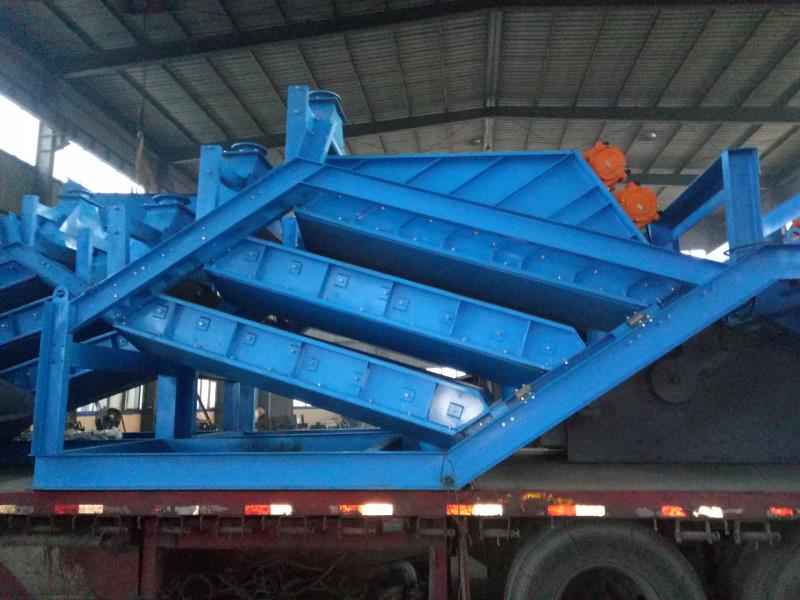 泥砂,硅砂脫泥分級(jí)疊層高頻振動(dòng)細(xì)篩的應(yīng)用