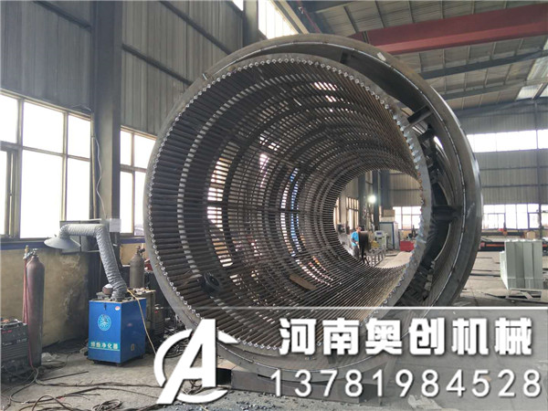 青石破碎成大量石子可采用超大型無軸滾筒篩分級