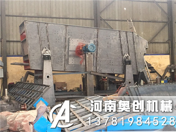 礦山行業常用的振動篩設備生產廠家介紹