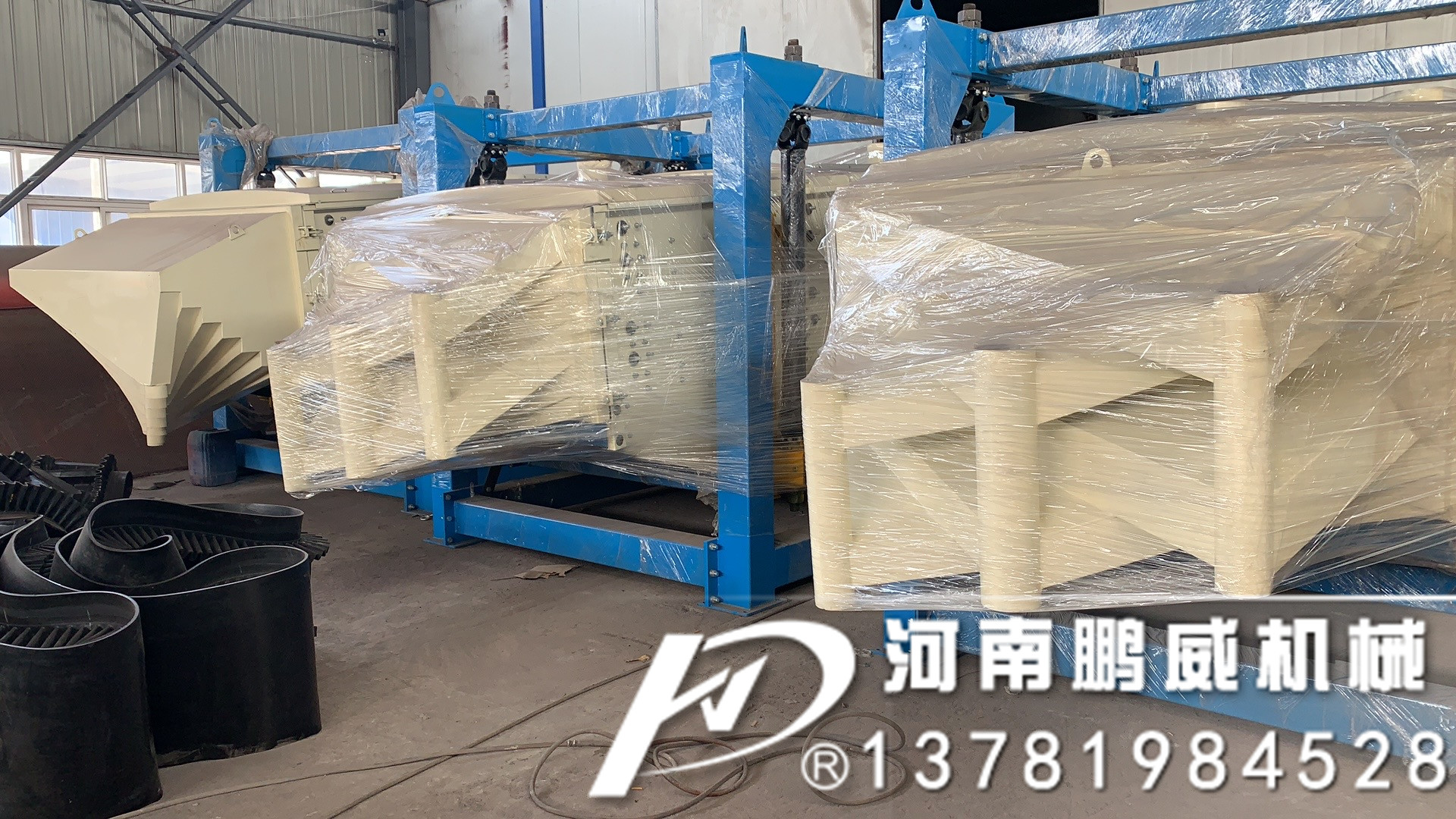 石英砂方形搖動篩技術參數-特點-型號-篩分產量-功率-結構介紹