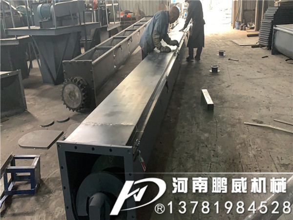 無軸U型螺旋輸送機