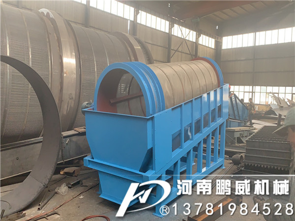 無軸滾筒篩土機