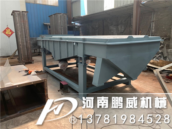 木粉直線篩粉機日常保養維護有利于設備長時間工作