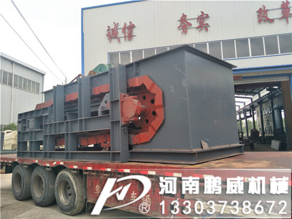 石灰石鵝卵石礦山破碎做制砂常見的重型板式喂料給料輸送機廠家介紹