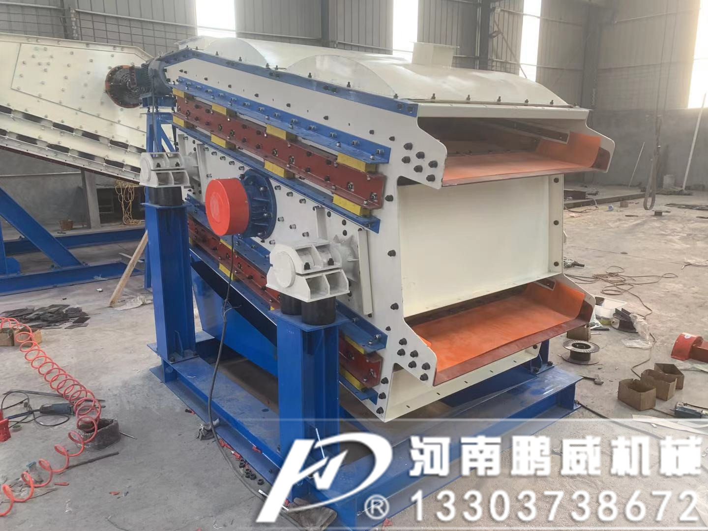 微粉沸騰篩處理細砂粉料如機制砂石英砂等效果非常好