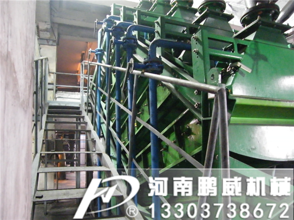 尾礦干排回收專用疊層高頻脫水振動細篩主要優勢和特點介紹